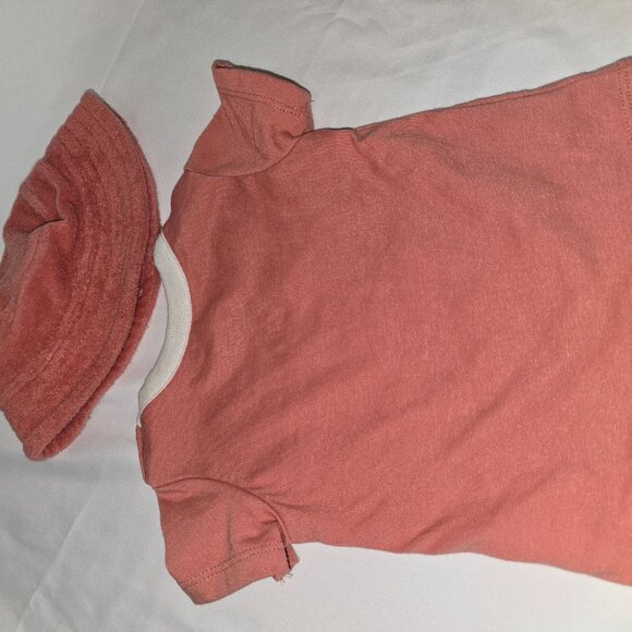 Mickey Mouse T Shirt/Matching Hat, Salmon color, Mickey on the pocket, Size 0-3M - Picture 4 of 6
